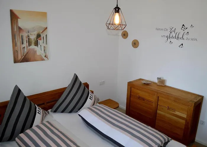 Hamito * シベニク