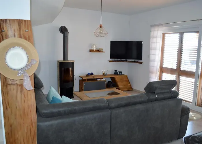 Hamito * シベニク